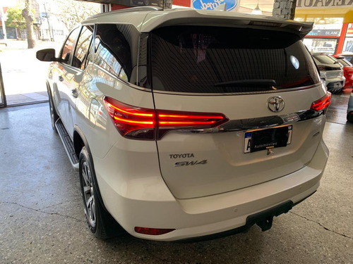 Toyota SW4 2.8 Srx 177cv 4x4 7as