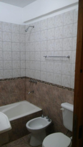 U$s110.000 Depto Venta, Calle Mitre 1140, 2 Amb Quilmes.