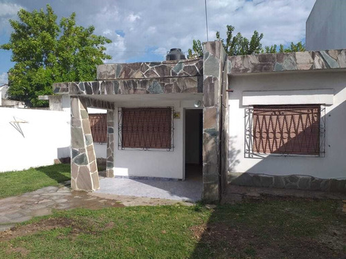 Casa Chalet En Venta En San Miguel, G.b.a. Zona Norte, Argentina