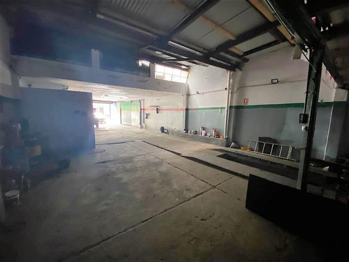Imagen 5 de 13 de Gran Local Comercial En Punta Carretas