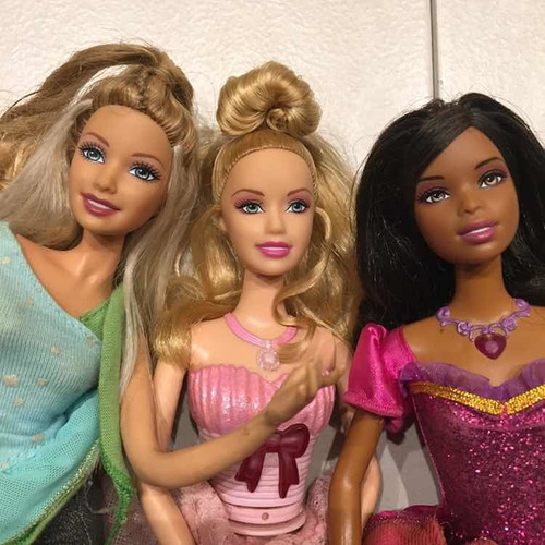Muñecas Barbies Princesa Bailarina Playa Cantante Raras