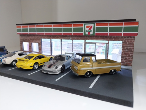 Diorama Mdf Modelo Seven Eleven Escala 1/64 Iluminação Led.