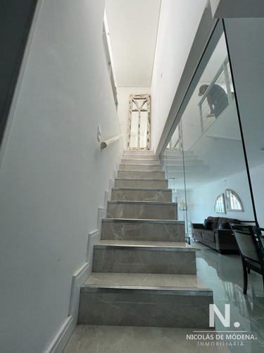 Departamento En Venta En Edificio Miami Boulevard Ii, A Pasos Del Mar