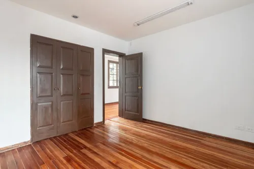 Casa En Arriendo/venta En Teusaquillo. Cod A15250