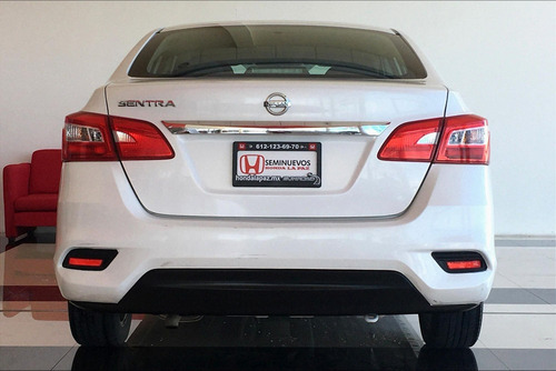 Imagen 6 de 15 de Nissan Sentra Sense Aut 2018
