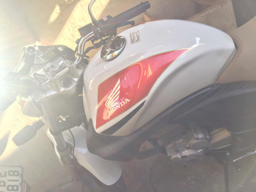 Imagem 5 de 6 de Honda Cb 300r