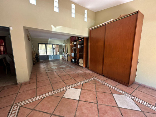 Venta Casa 3 Dorm Planta Baja Villa Belgrano Pileta Y Cochera