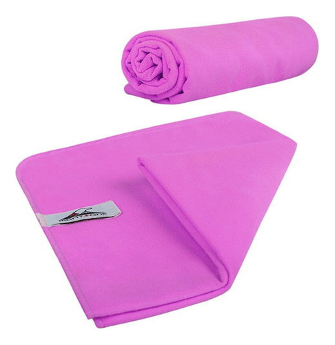 Toallón Montagne Secado Rápido Soft Towel Grande Color Fucsia-magenta Liso