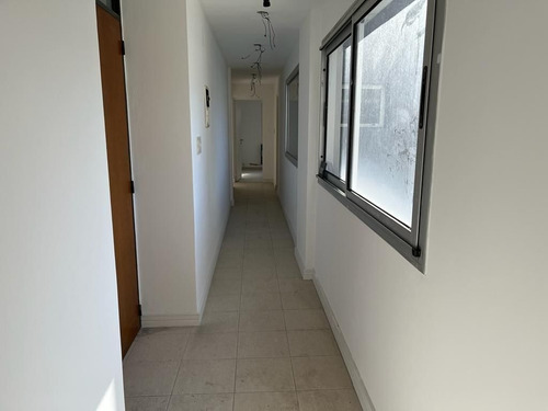 Imagen 10 de 21 de Piso En Venta Ubicado En 42 12 Y 13