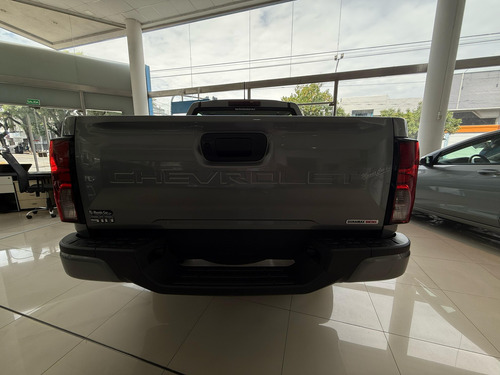 Chevrolet S10 2.8 cd 4x4 WT MT