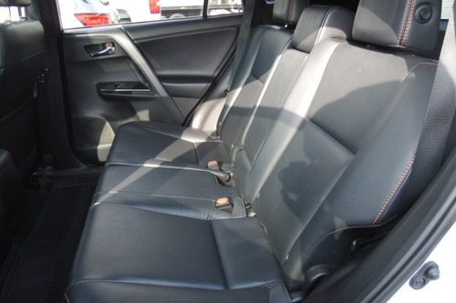 Imagen 9 de 9 de Toyota Rav 4 2016