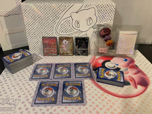 Pokémon 151 Mew Ultra Premium Collection (sin Packs Inglés)