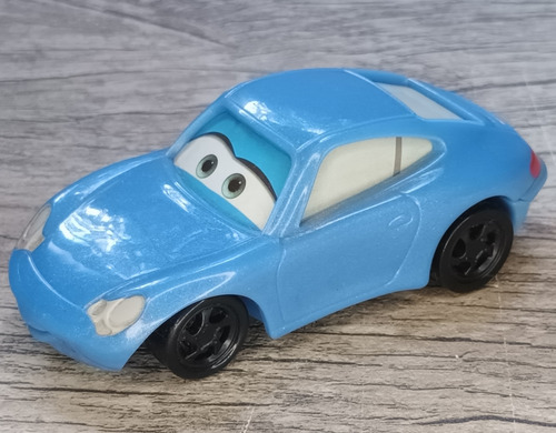 Brinquedo Mc Donalds Sally Carrera Carros Disney Pixar 2006 (Usado)