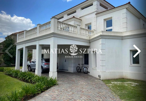 Casa En Venta En Buenos Aires Golf