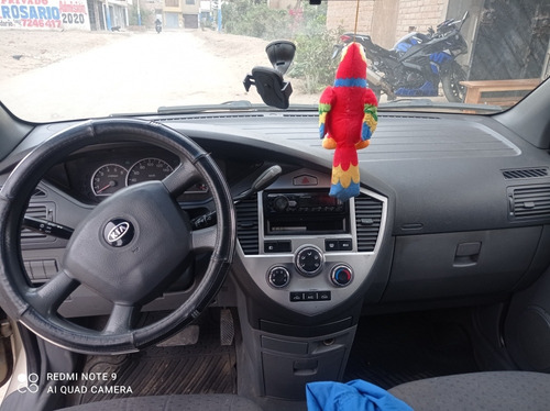 Kia Carens 2.0 L Crdi