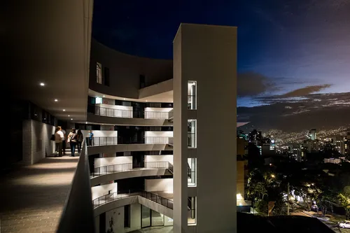 Apartamento En Venta En Provenza. Cod V12712