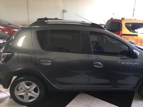 Renault Sandero Stepway Expression 1.6 C/gnc De 5ta