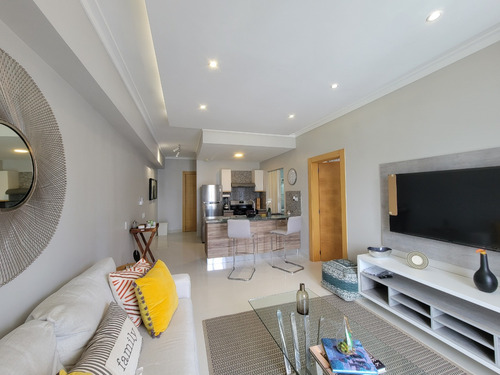 Foxpiantini.com - V168 | Apartamento En Venta En Piantini | Ubicación Privilegiada Y Diseño Exclusivo