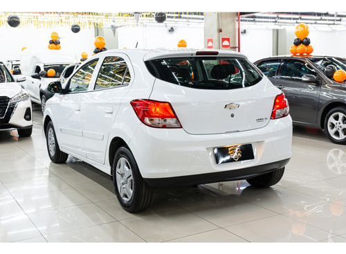 Chevrolet Onix 1.0 MPFI LT 8V FLEX 4P MANUAL