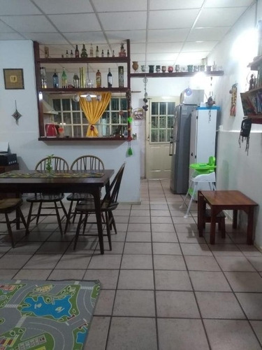 Imagen 3 de 14 de Oportunidad - Casa De 3 Ambientes En Venta - Moron Sur