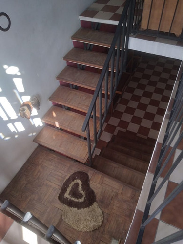Venta De Casa Dos En Una, Conjunto Roma, Urb. Valle Arriba, Guatire