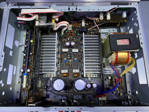 Imagem 8 de 8 de Amplificador Integrado Yamaha Com Entrada De Phono Mm-mc