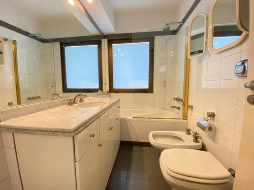 Imagen 8 de 21 de Alto!! Excelente Triplex En Quartier Demaría