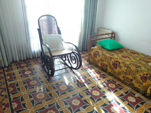 Imagen 17 de 30 de Venta Casa 3 Dormitorios C/jardin - B° Saladillo