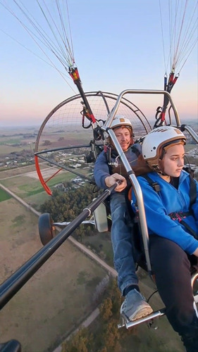 Imagen 4 de 8 de Vuelo Bautismo, Paratrike, Parapente Con Fotos Y Video!
