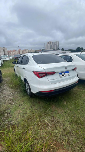 Fiat Cronos 1.0 Drive Flex 4p