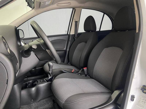 Nissan March Sv 1.6 16v