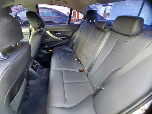 Imagem 9 de 10 de Bmw 320i 2.0 16v Turbo