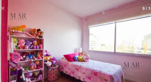 Imagen 8 de 14 de Triplex En Venta Con Parrilla Y Jardin Propio, Con Garage. En El Barrio Protezuelo. Nordelta
