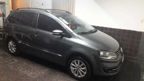 Imagen 12 de 13 de Volkswagen Suran 2013 1.6 Imotion Highline