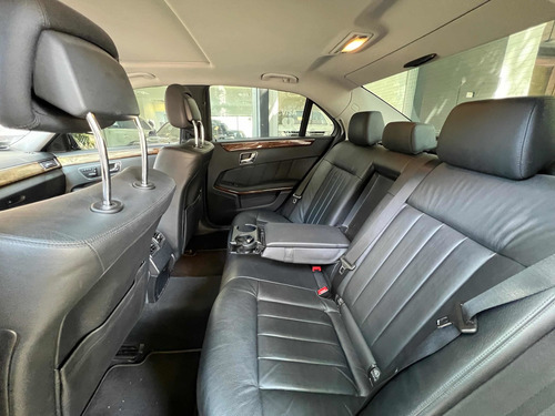 Imagen 9 de 20 de Mercedes Benz E 300 Elegance 2010 Carplay Todos Los Services