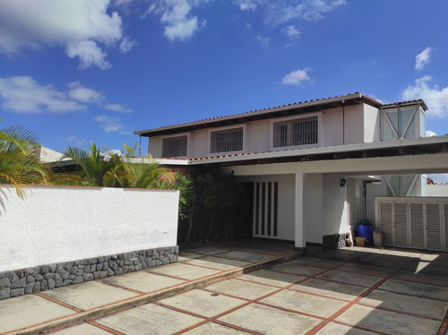 Imagen 2 de 15 de Venta De Casa En Lomas De La Lagunita