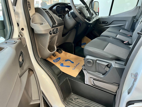 Imagen 6 de 16 de Ford Transit Furgon Medio Techo Elevado 0km