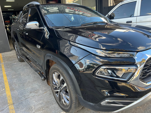 Fiat Toro 2.0 Volcano 4x4 Aut. 4p Automática