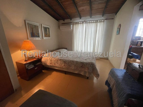 Daniela Linarez Vende Casas Hermosa En Excelente Zona De Cabudare Con Extraordinaria Ubicación Posee Bellas Áreas Comunes Es Amplia Moderna Y Acogedora