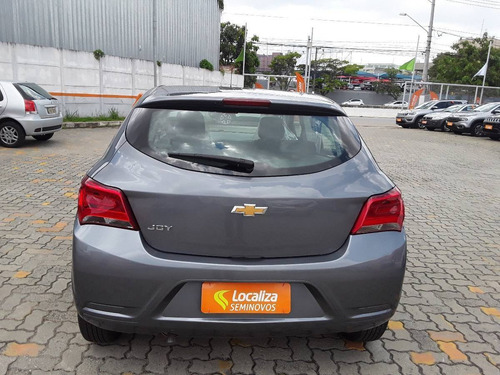 Imagem 8 de 12 de Chevrolet Onix 1.0 Mpfi Joy 8v Flex 4p Manual