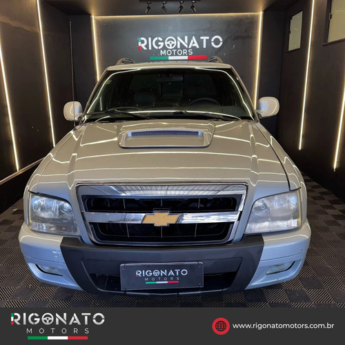 Chevrolet S-10 2.8 EXECUTIVE 4X4 CD 12V TURBO ELECTRONIC INTERCOOLER DIESEL 4P MANUAL