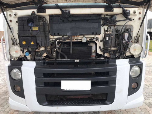Imagem 5 de 15 de Volkswagen 19.320 - 4x2 - Teto Alto.
