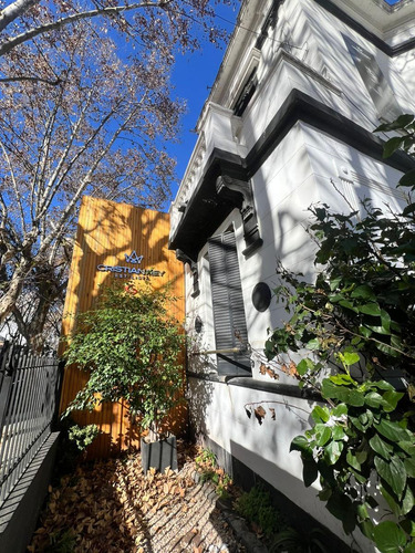 Local En Palermo