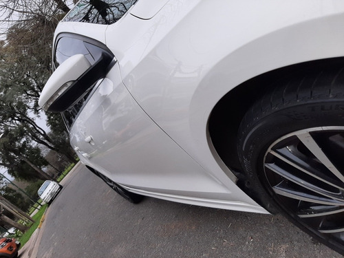 Imagen 12 de 15 de Volkswagen Vento 2014 2.0 Sportline Tsi 200cv Bi-xenon Dsg