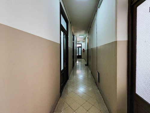 Imagen 9 de 15 de Venta De Oficina En Monserrat