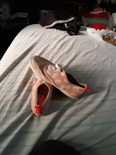 Zapatillas Topper Con Elefantitos Nenas Nro 34
