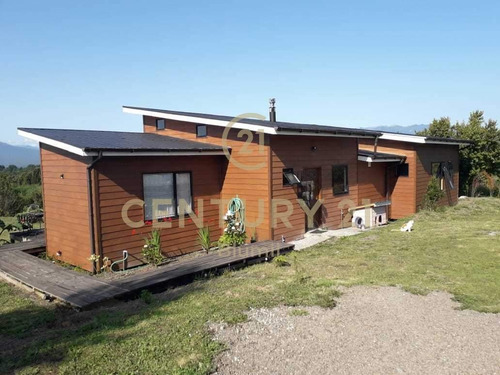 Casa Con Dos Cabañas, Puerto Varas, 6.794 Uf