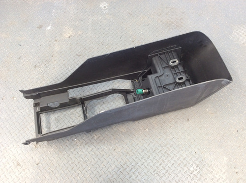 Base Consola Central Ford Mustang Mod 05-09 Original (Usado)