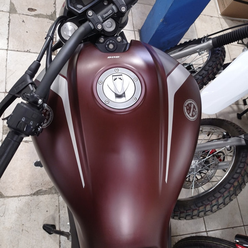 Imagen 23 de 25 de Benelli 502 C