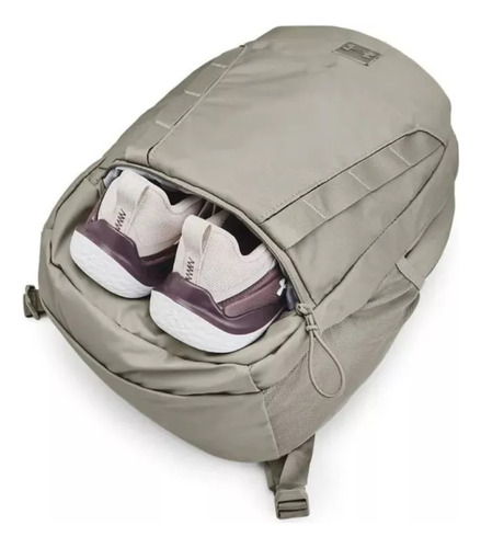 Mochila Fitness Under Armour Hustle Signature Verde Mujer 13